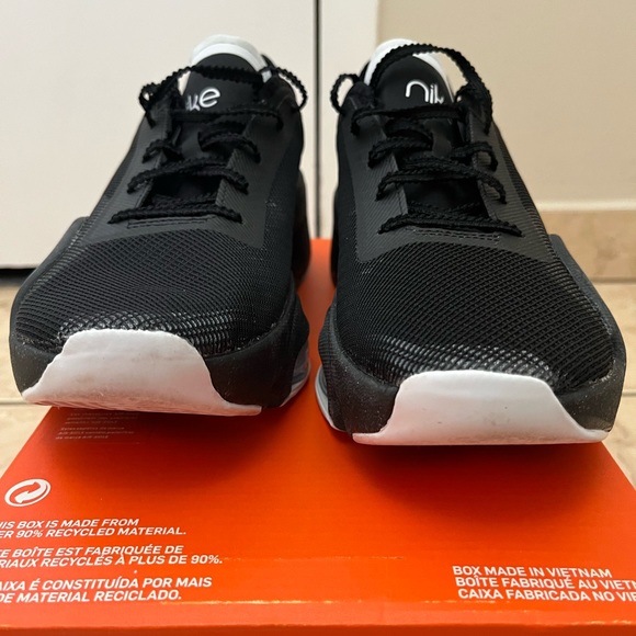 NIKE WOMEN'S BLACK NIKE AIR ZOOM SUPERREP 3 SIZE 8 - Picture 3 of 5